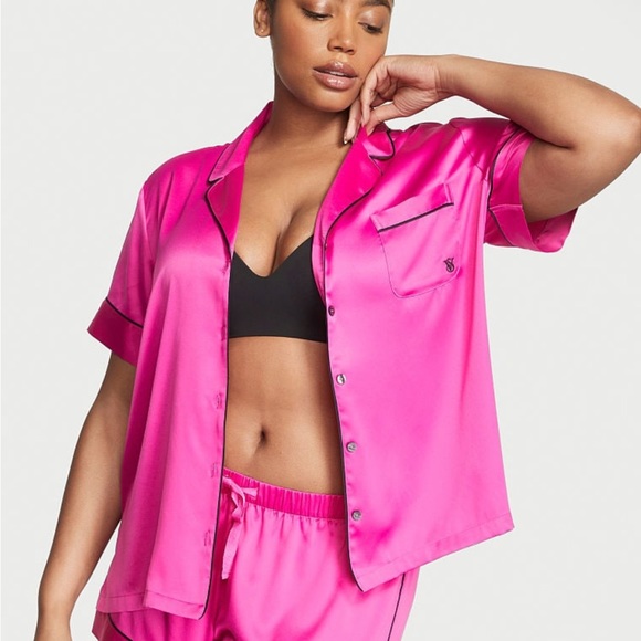 Brand New VS Satin Fuchsia Frenzy Short PJ (XL) & Bombshell Candle 10.2oz SET - Picture 6 of 11